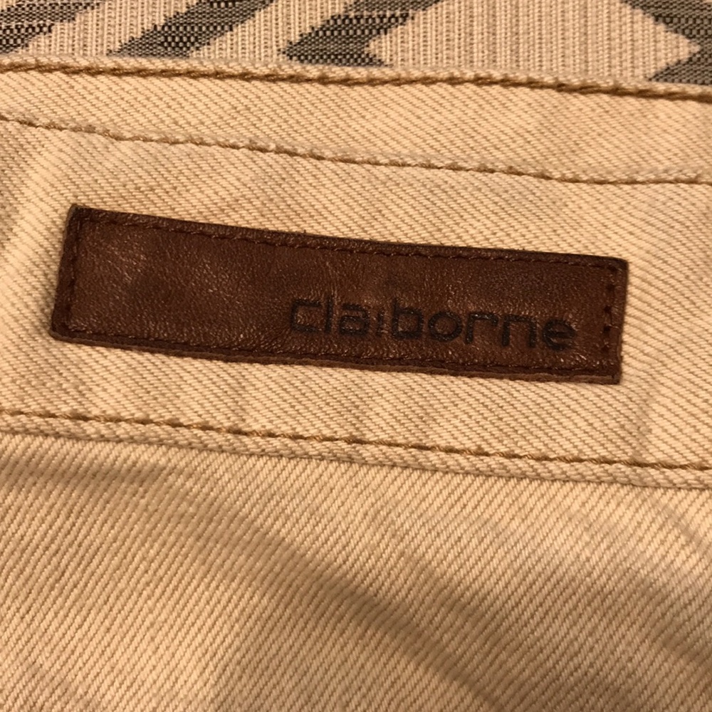 Claiborne Cream Jeans - Picture 3 of 17